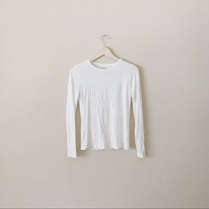 LIKE NEW! BASIC WHITE SPARKLY LONG SLEEVE TOP!